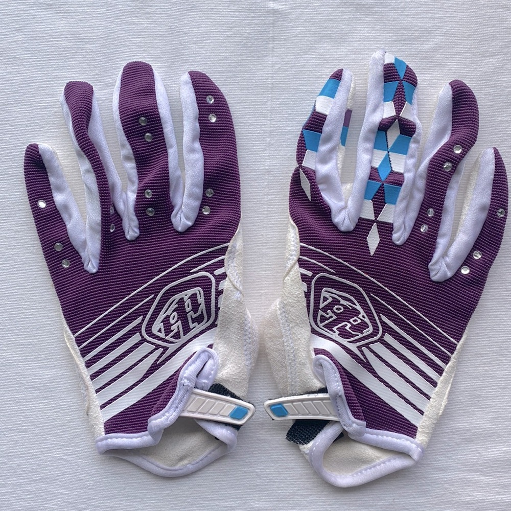 Troy Lee Designs Biking Gloves